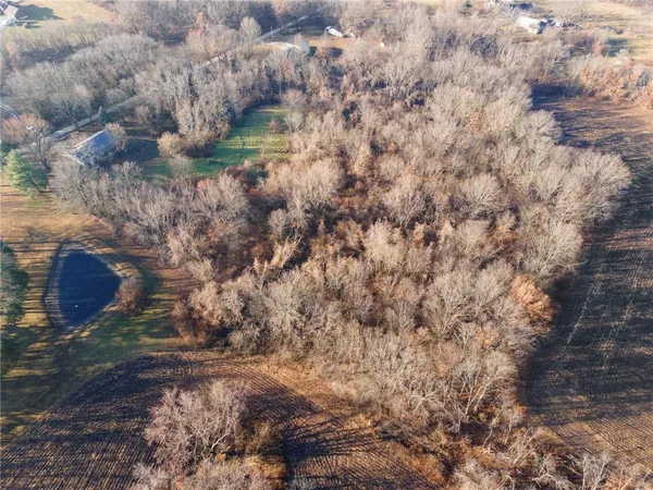 $299,999 | 25390 Cr 264 Road, Carrollton, MO 64633