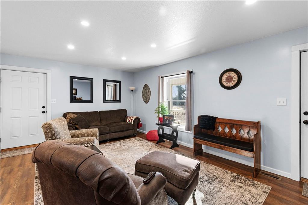 25390 Cr 264 Road Carrollton, MO 64633 - Photo 8 of 50