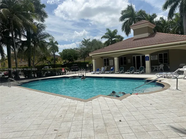 $409,900 | 8922 Southwest 18th Street, Unit 8922, Miramar, FL 33025