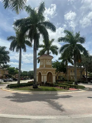 $409,900 | 8922 Southwest 18th Street, Unit 8922, Miramar, FL 33025