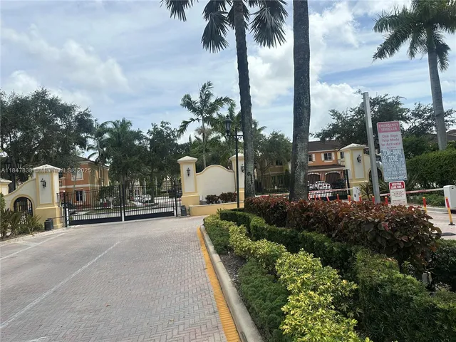 $409,900 | 8922 Southwest 18th Street, Unit 8922, Miramar, FL 33025