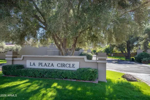 a black and white photo of a white wall