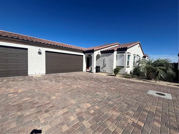 $2,300 | 1533 Franklin Lane, Boulder City, NV 89005