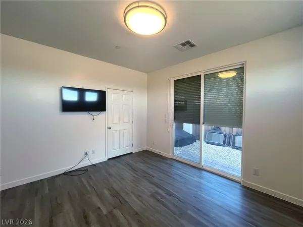 $2,300 | 1533 Franklin Lane, Boulder City, NV 89005