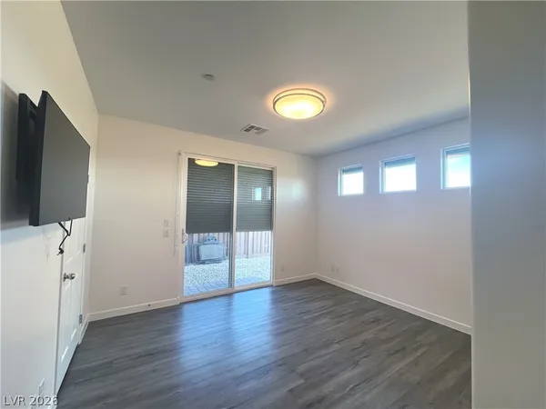 $2,300 | 1533 Franklin Lane, Boulder City, NV 89005