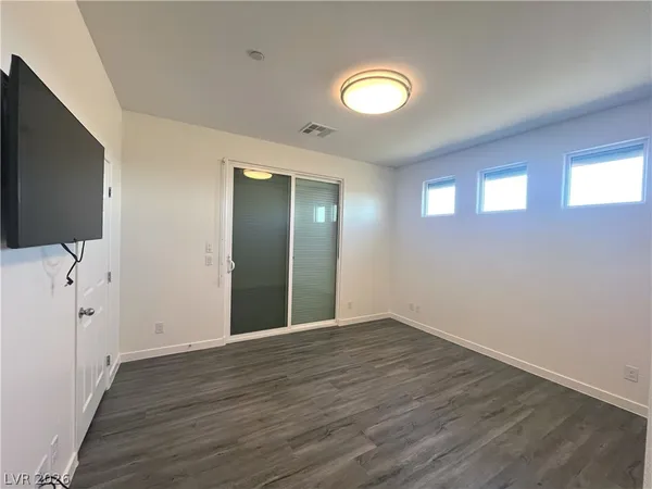 $2,300 | 1533 Franklin Lane, Boulder City, NV 89005