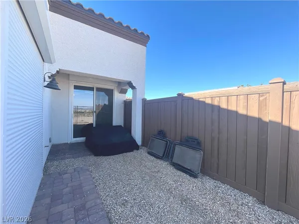 $2,300 | 1533 Franklin Lane, Boulder City, NV 89005