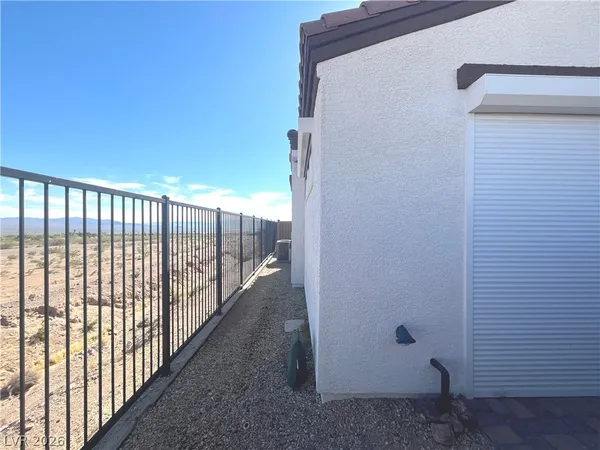 $2,300 | 1533 Franklin Lane, Boulder City, NV 89005