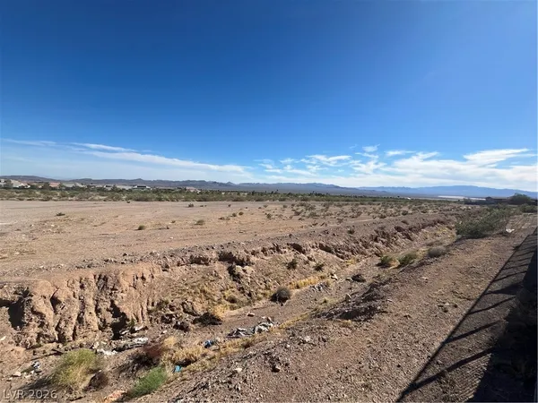 $2,300 | 1533 Franklin Lane, Boulder City, NV 89005