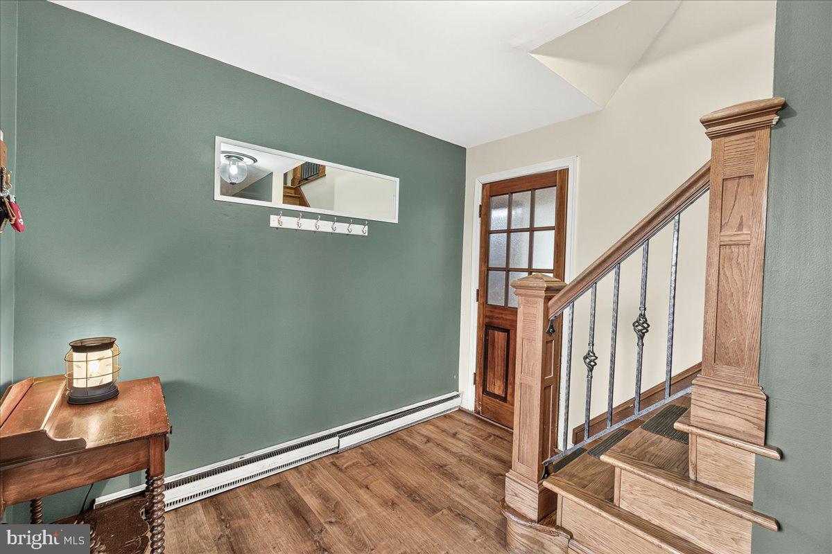 6144 Mt Phillip Road Frederick, MD 21703 - Photo 5 of 32 Entry