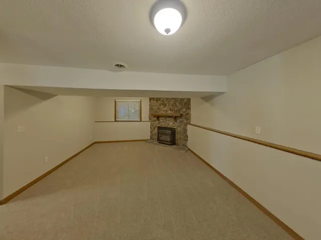 $2,199 | 14030 Candlewood Lane Northeast, Prior Lake, MN 55372