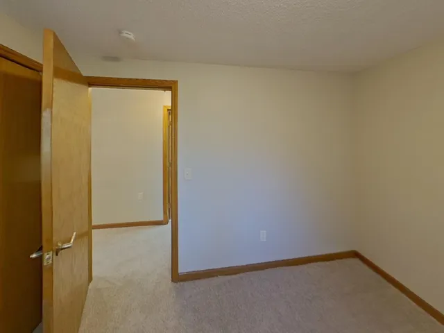 $2,199 | 14030 Candlewood Lane Northeast, Prior Lake, MN 55372