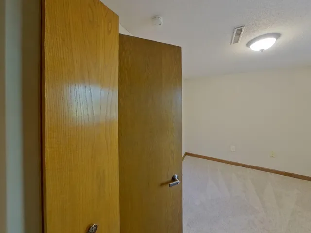 $2,199 | 14030 Candlewood Lane Northeast, Prior Lake, MN 55372