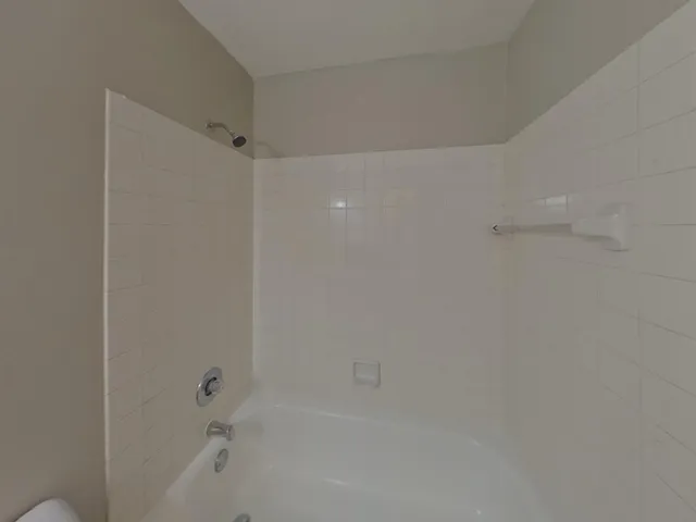 $2,199 | 14030 Candlewood Lane Northeast, Prior Lake, MN 55372