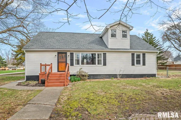 $185,000 | 213 East McManus Street, Buffalo, IL 62515