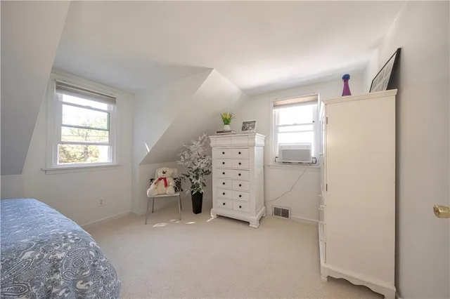 a view of a livingroom with furniture