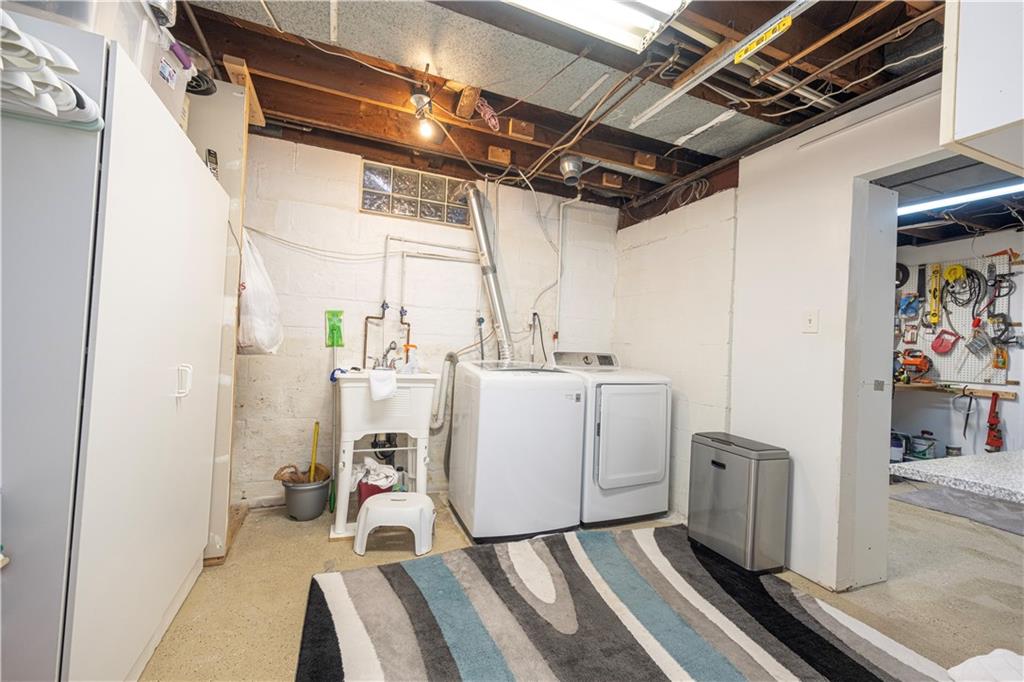 67 Ridge Road Pittsburgh, PA 15221 - Photo 26 of 37 a view of a storage & utility room