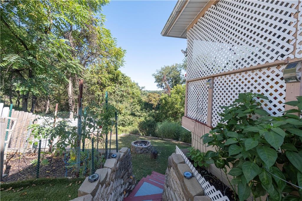 67 Ridge Road Pittsburgh, PA 15221 - Photo 27 of 37