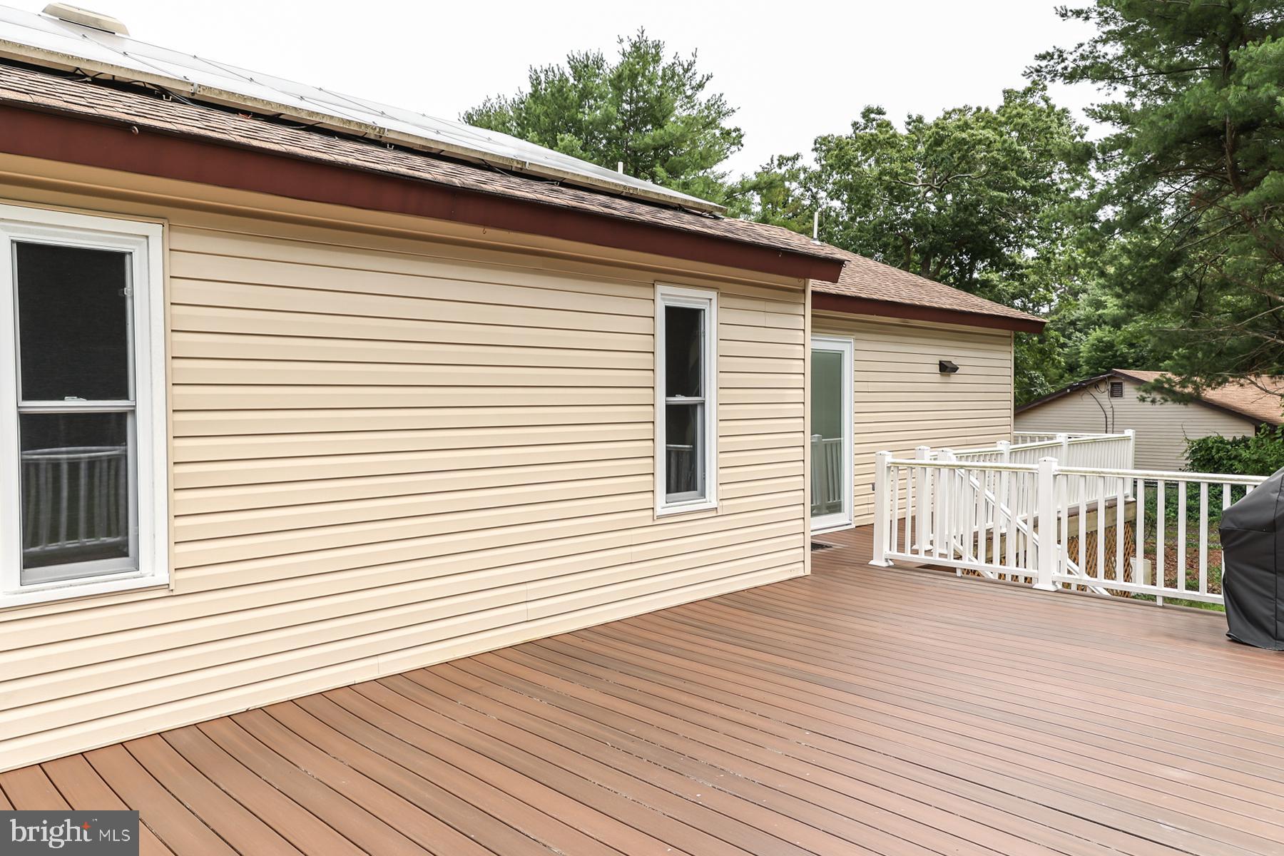 523 South Pitney Road Galloway Township, NJ 08205 - Photo 8 of 38 Gallery Image 8