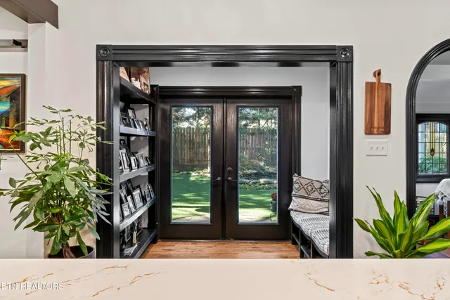 $1,099,999 | 719 Luttrell Street, Knoxville, TN 37917