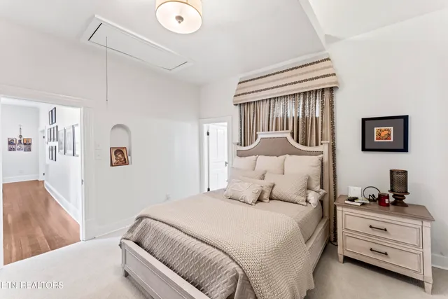 $1,099,999 | 719 Luttrell Street, Knoxville, TN 37917