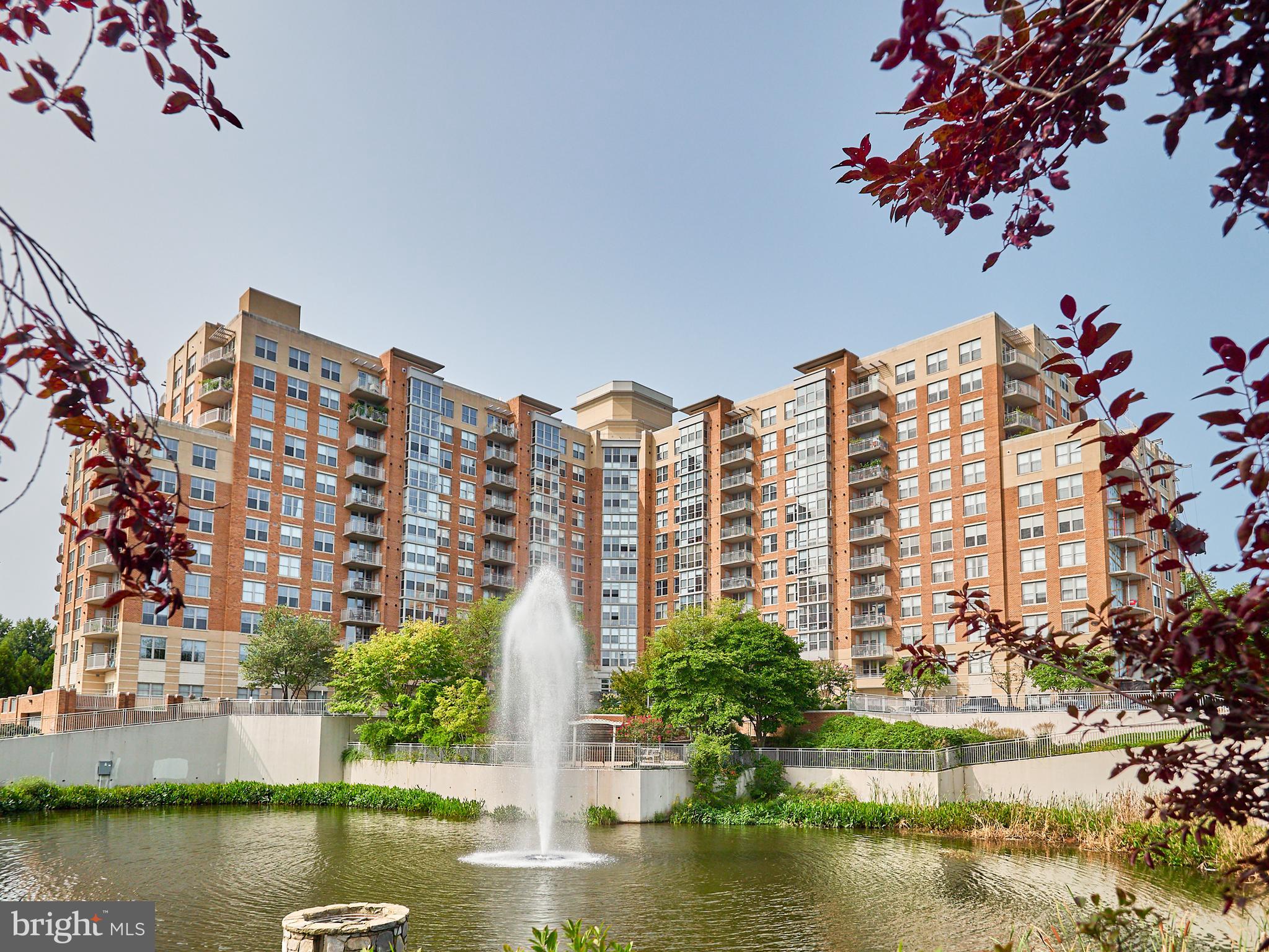 11800 Sunset Hills Road, Unit 913 Reston, VA 20190 - Photo 2 of 52 Carlton House