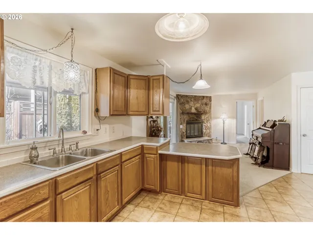 $143,000 | 100 Southwest 195th Avenue, Unit 4, Beaverton, OR 97006