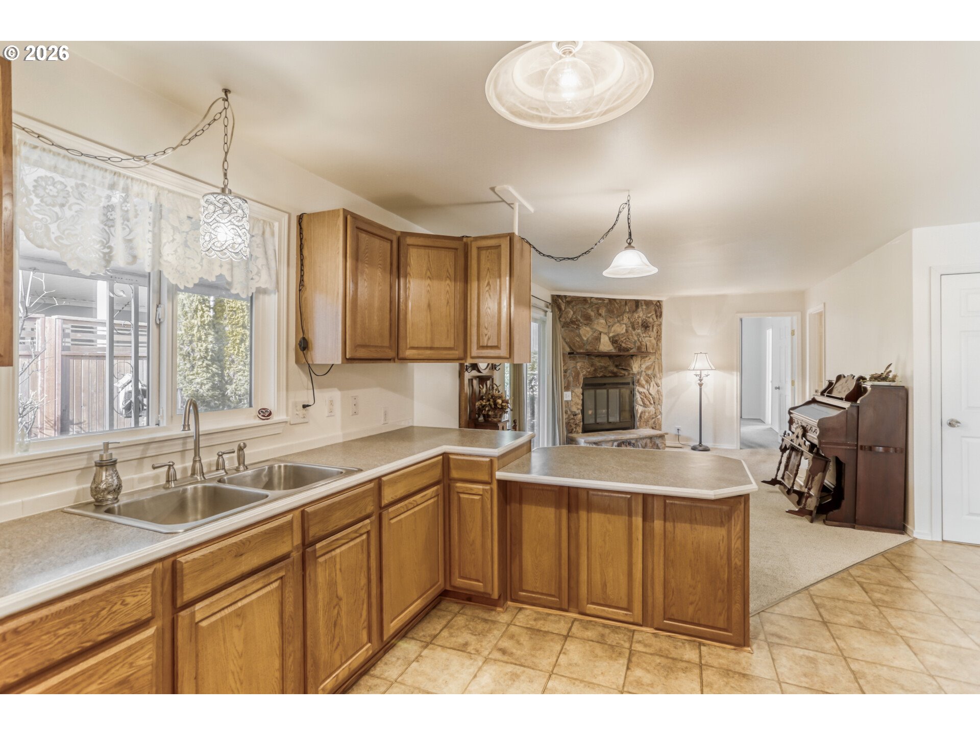 100 Southwest 195th Avenue, Unit 4 Beaverton, OR 97006 - Photo 12 of 27