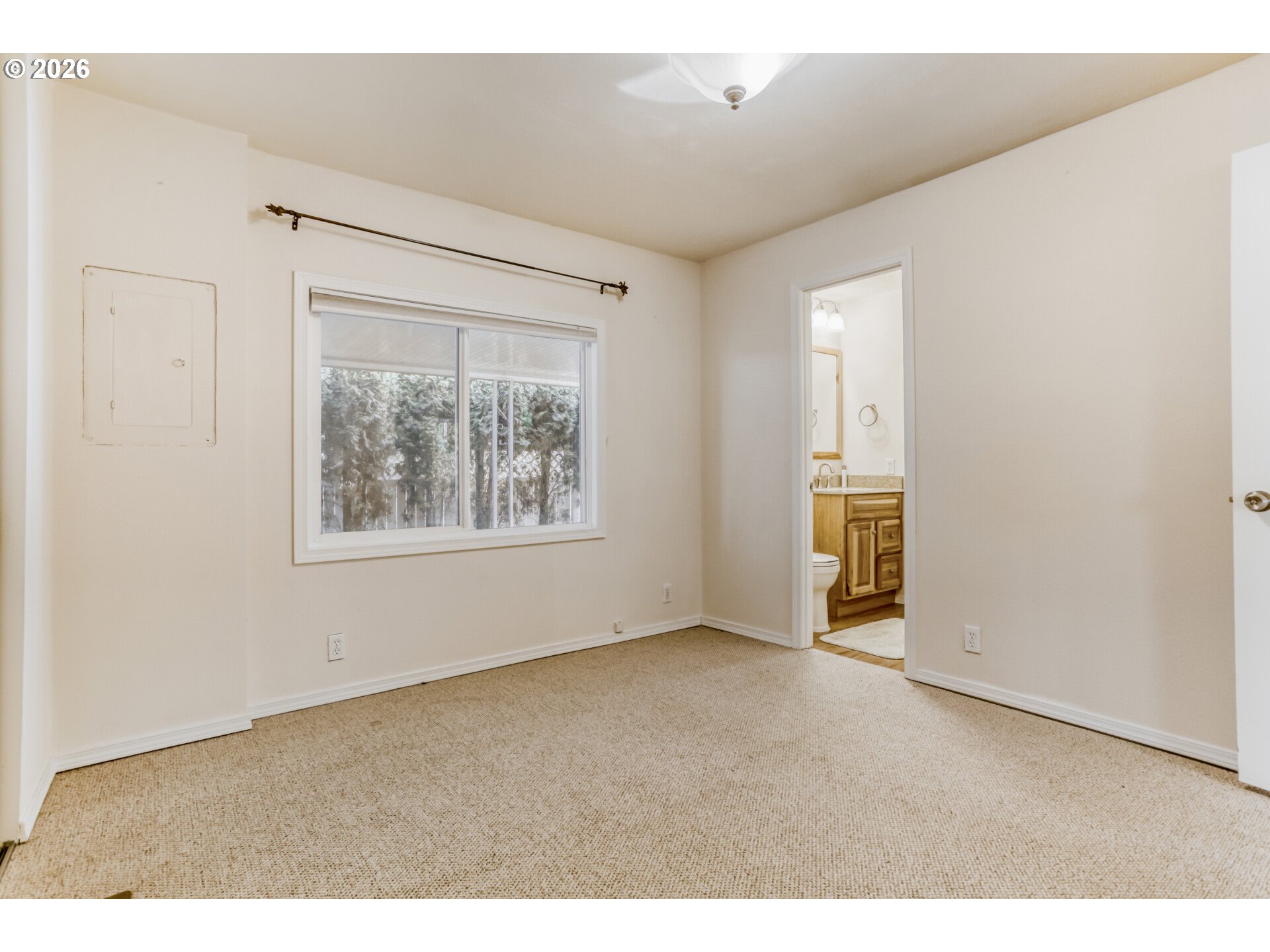 100 Southwest 195th Avenue, Unit 4 Beaverton, OR 97006 - Photo 16 of 27