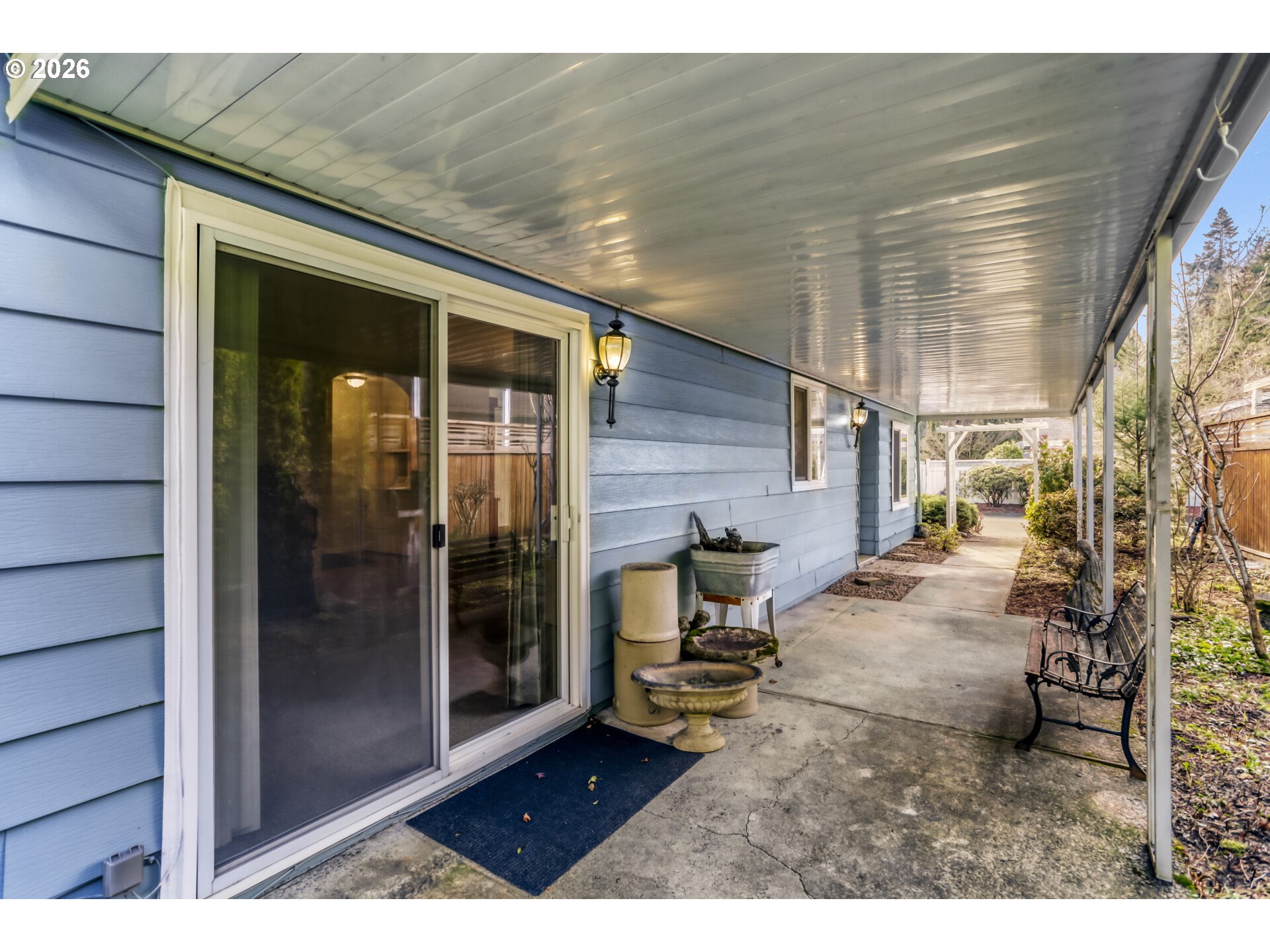 100 Southwest 195th Avenue, Unit 4 Beaverton, OR 97006 - Photo 2 of 27