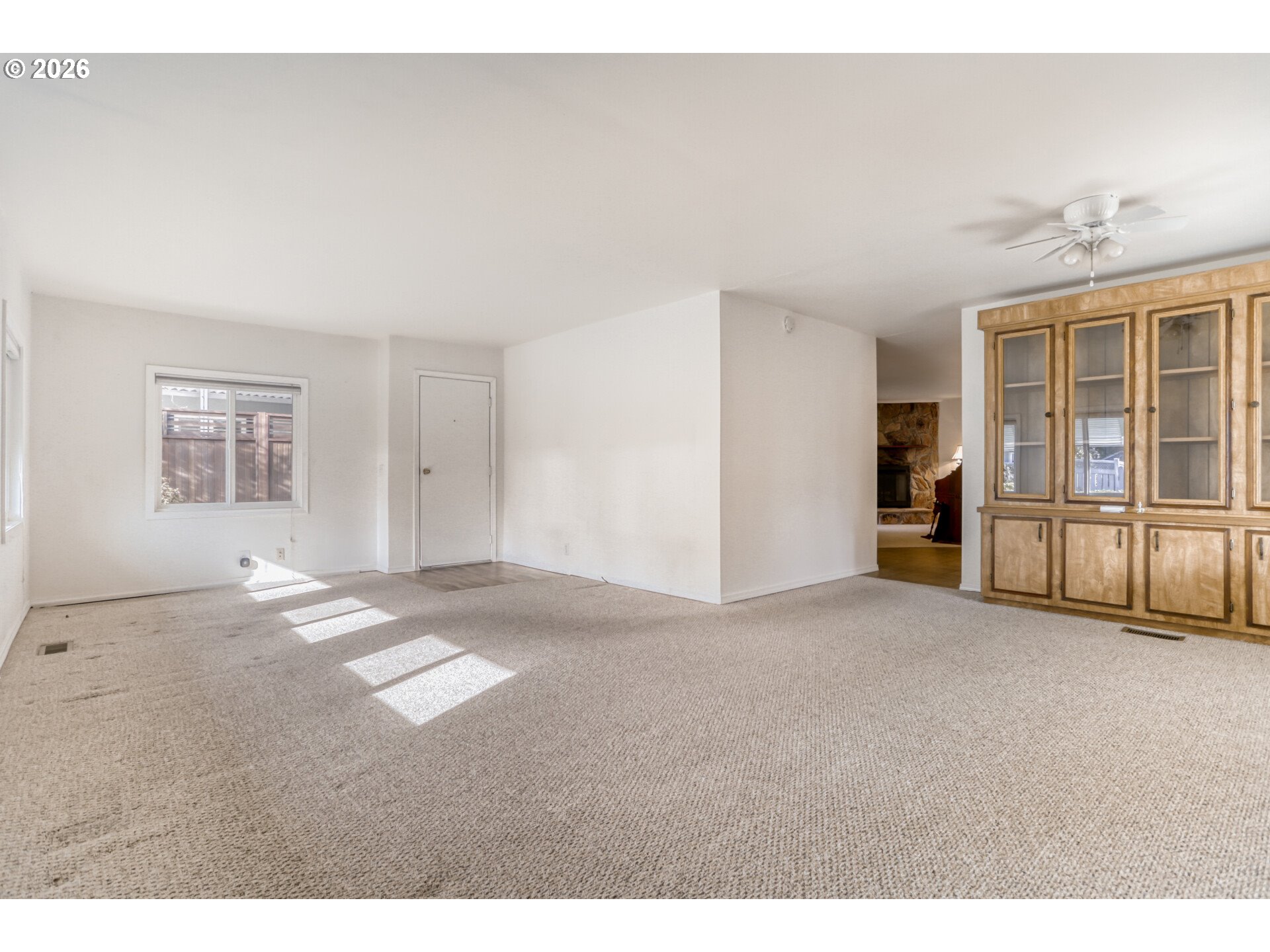 100 Southwest 195th Avenue, Unit 4 Beaverton, OR 97006 - Photo 7 of 27