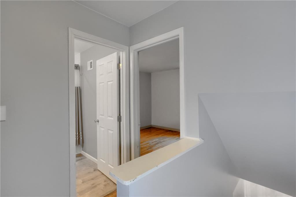 444 Country View Court Pittsburgh, PA 15205 - Photo 20 of 33