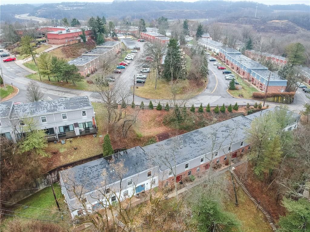 444 Country View Court Pittsburgh, PA 15205 - Photo 32 of 33
