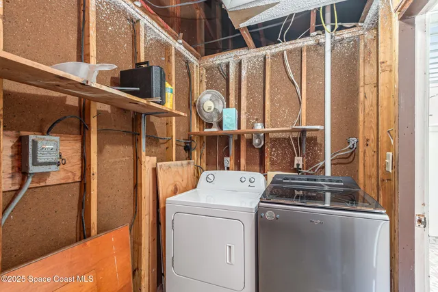 $2,000 | 261 Edgewater Avenue Southeast, Palm Bay, FL 32909