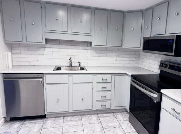 404 Paradise Road, Unit 1P Swampscott, MA 01907 - Photo 14 of 35