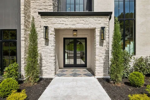 $5,750,000 | 840 Brentview Drive, Nashville, TN 37220