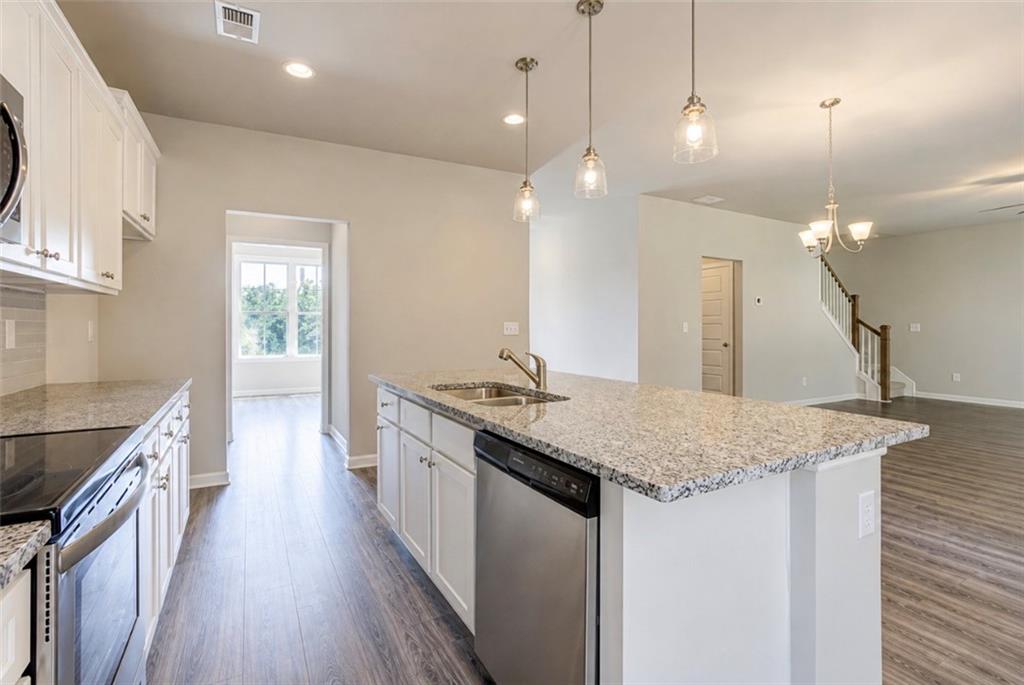 684 Ragan Court Social Circle, GA 30025 - Photo 6 of 18 Gallery Image 6