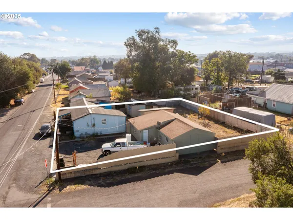 $299,000 | 153 West Beech Avenue, Hermiston, OR 97838