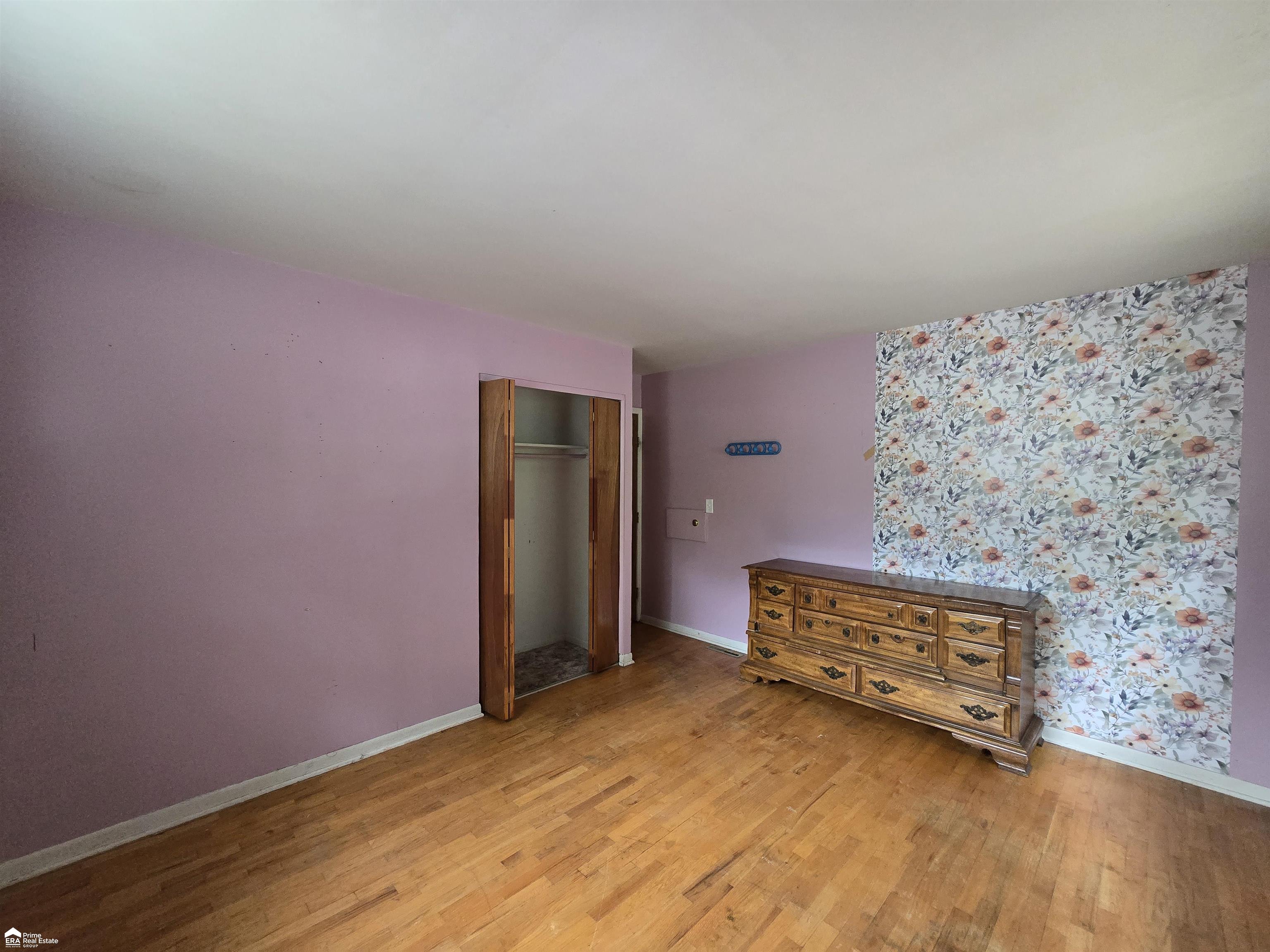 5713 Western Road Flint, MI 48506 - Photo 12 of 24 50178914-d0d8e88b-4179-4a23-956c-f74861f131ec.JPG
