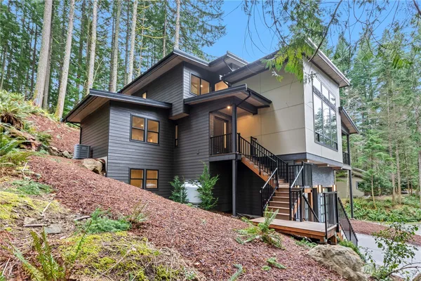 $1,179,000 | 32 Bramble Way, Bellingham, WA 98229