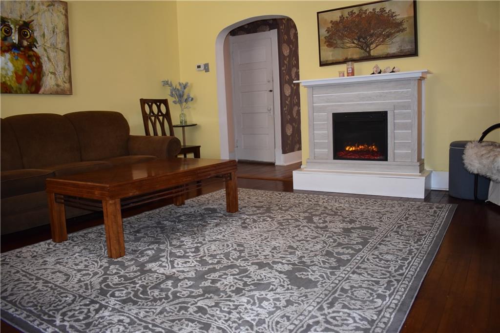 209 Crawford Run Road Creighton, PA 15030 - Photo 4 of 25