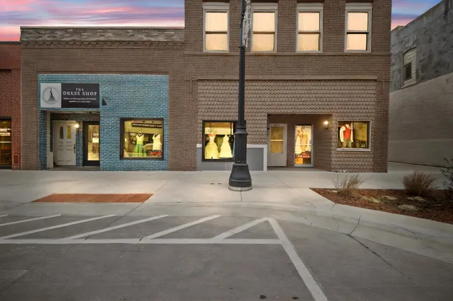 $388,900 | 315 North Cedar Avenue, Owatonna, MN 55060