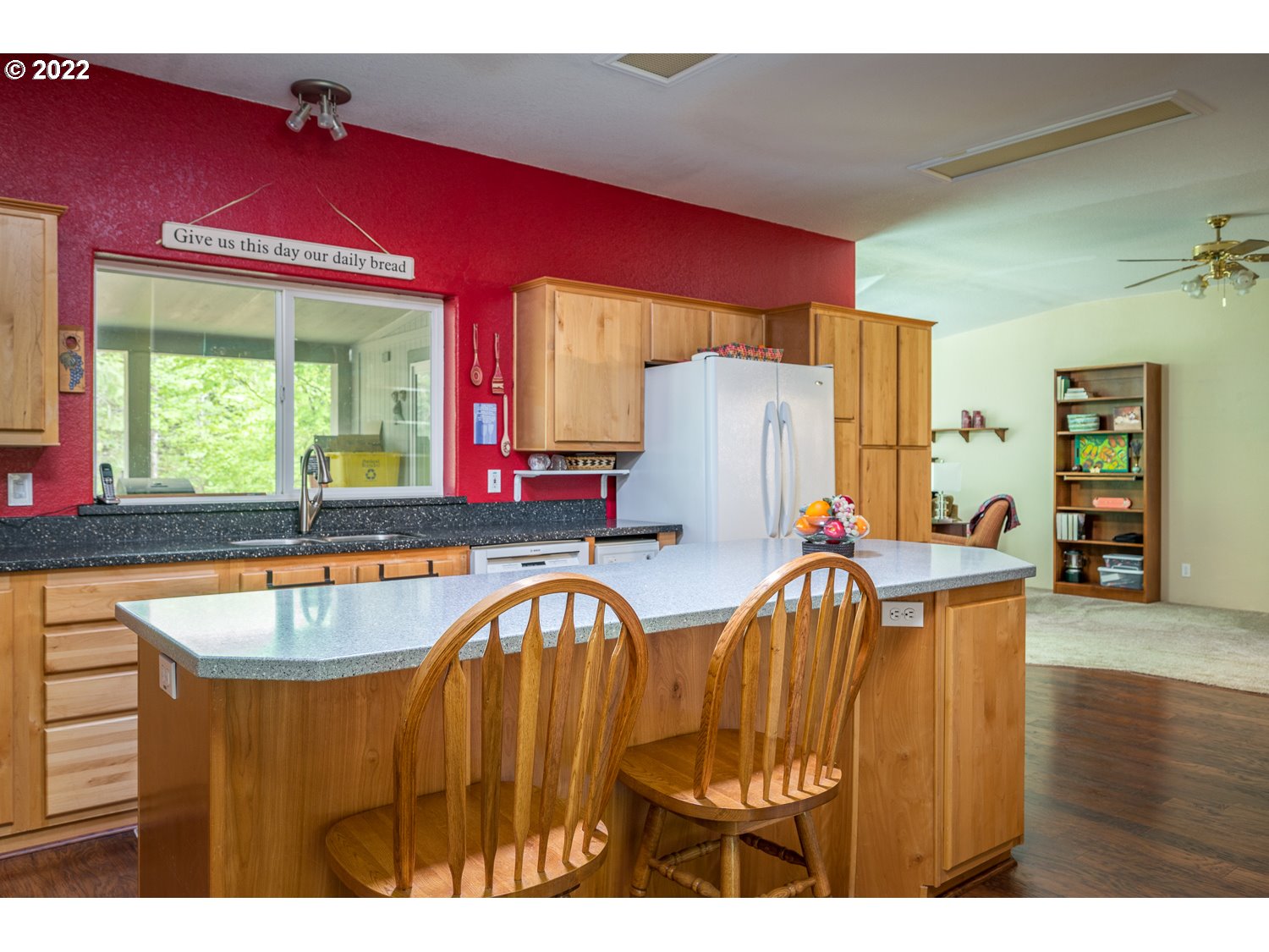 20345 East Lolo Pass Road Rhododendron, OR 97049 - Photo 12 of 32 Gallery Image 12