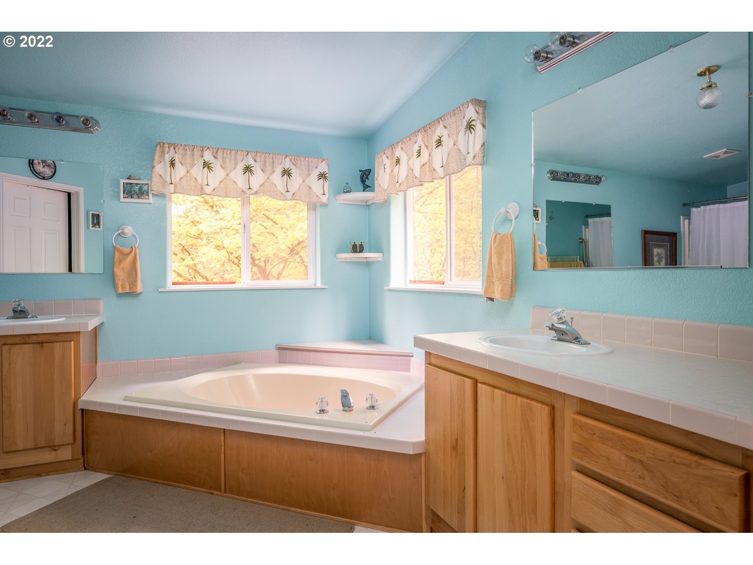 20345 East Lolo Pass Road Rhododendron, OR 97049 - Photo 22 of 32 Gallery Image 22