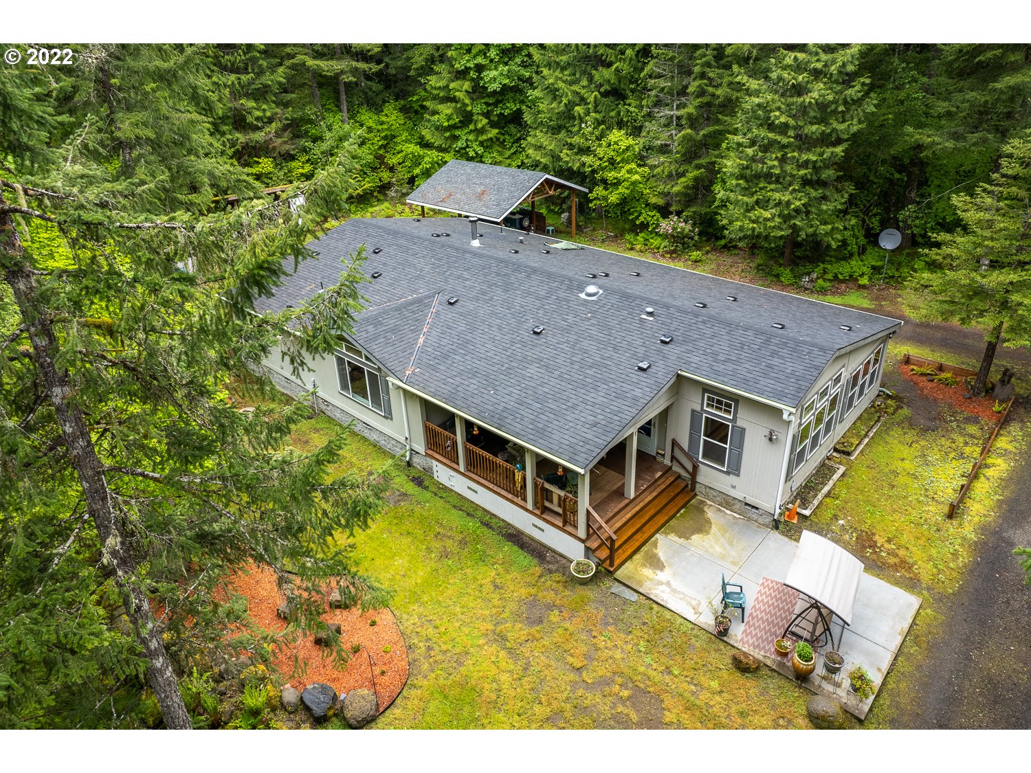 20345 East Lolo Pass Road Rhododendron, OR 97049 - Photo 4 of 32 Gallery Image 4
