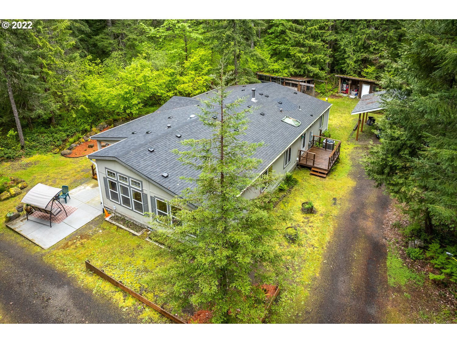 20345 East Lolo Pass Road Rhododendron, OR 97049 - Photo 6 of 32 Gallery Image 6