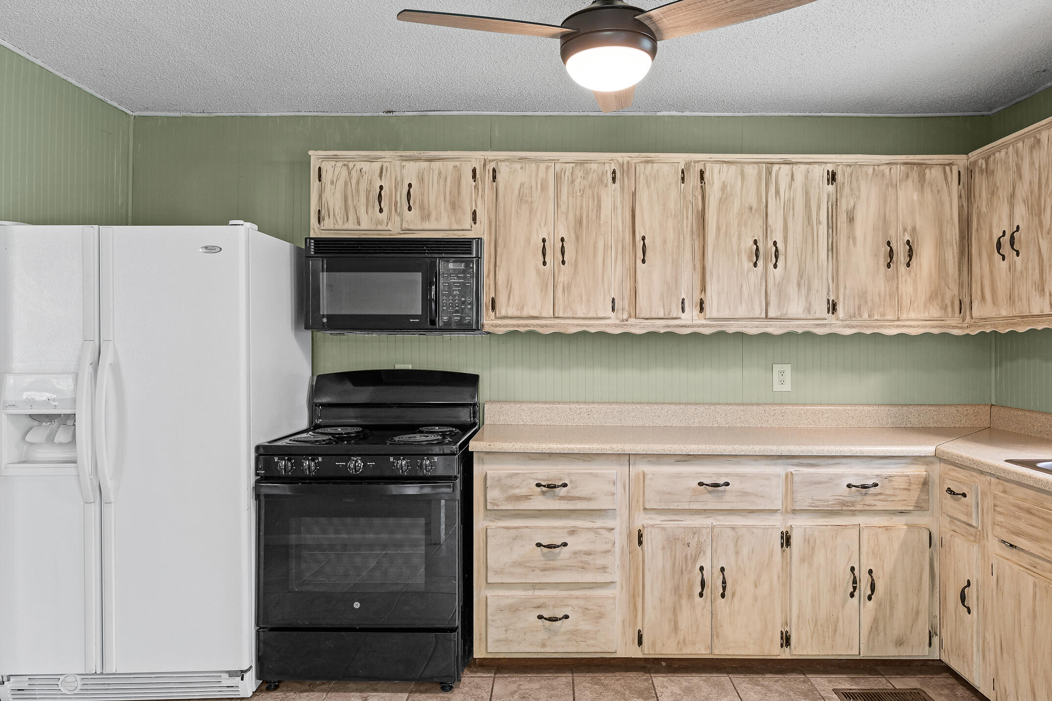 332 Mission Ridge Road Rossville, GA 30741 - Photo 12 of 40 Kitchen