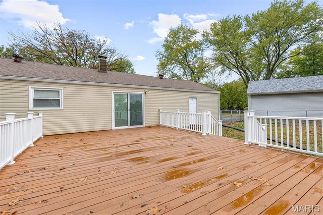 $210,000 | 1738 East Highview Drive, Arnold, MO 63010