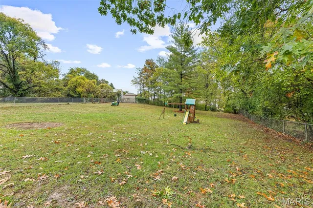 $210,000 | 1738 East Highview Drive, Arnold, MO 63010