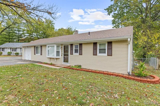 $210,000 | 1738 East Highview Drive, Arnold, MO 63010